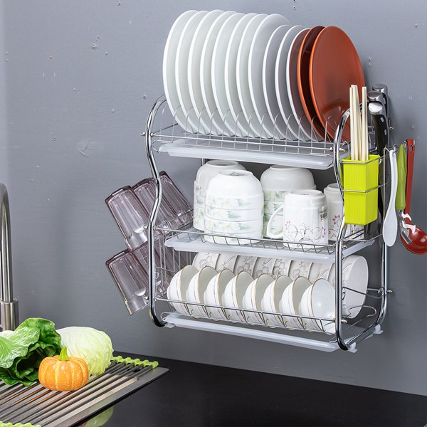 Assemblage porte - vaisselle à trois niveaux drain en métal